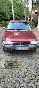 Opel Astra F Kombi - Opel Astra aus 1996: Kombi