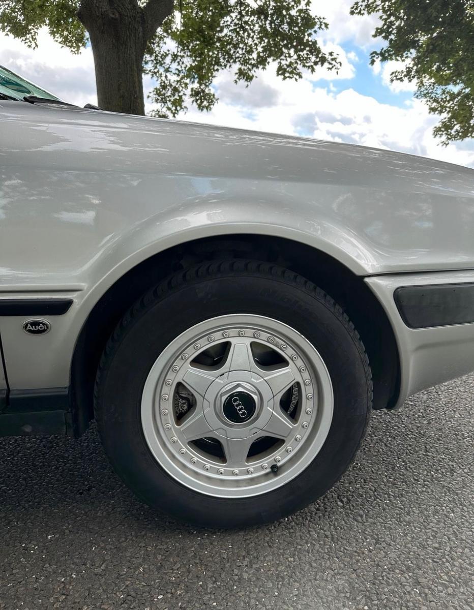 Audi 80 B4 (TÜV NEU / H-KENNZEICHEN)