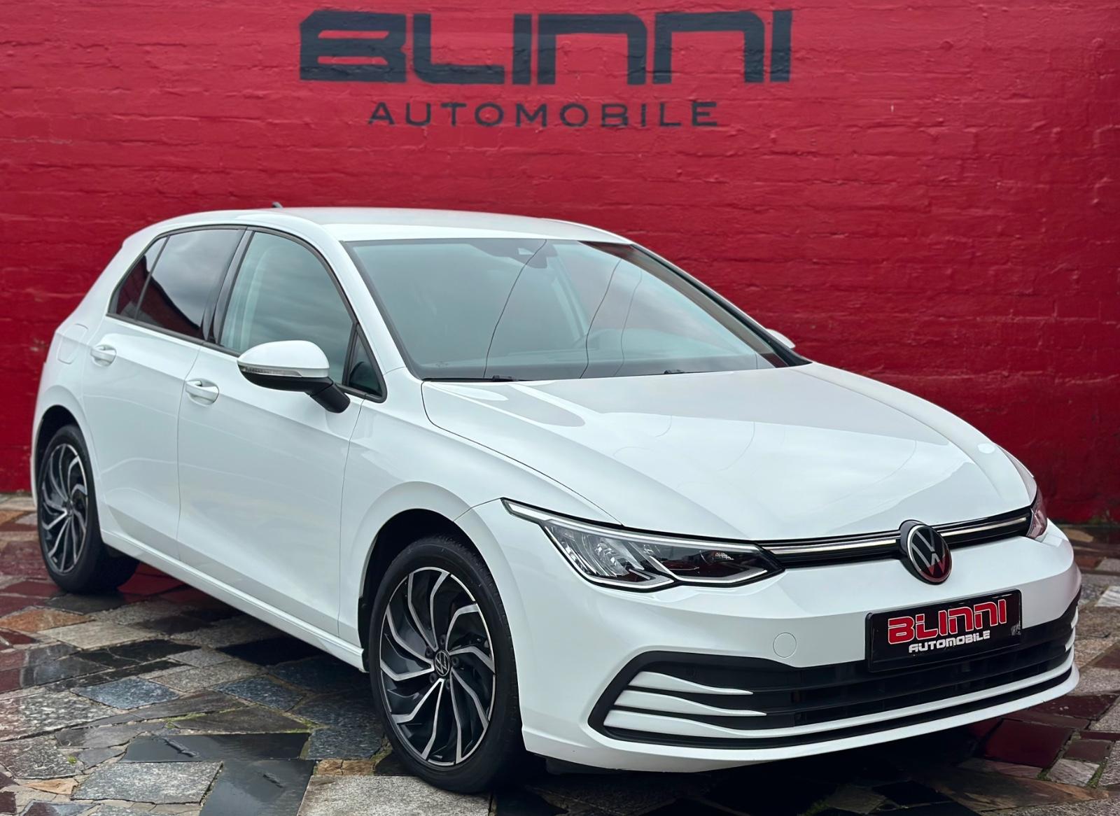 Volkswagen Golf VIII Lim. Life 2.0TDI/Kamera/Automatik/