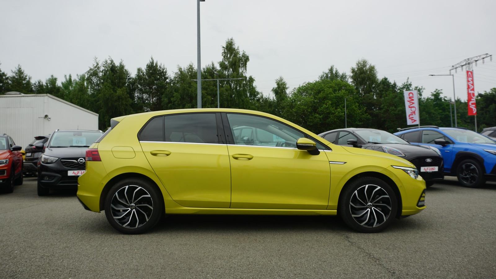 Volkswagen Golf VIII 1.5 eTSI DSG Style LED Navi ACC Kamera, миниатюра 6