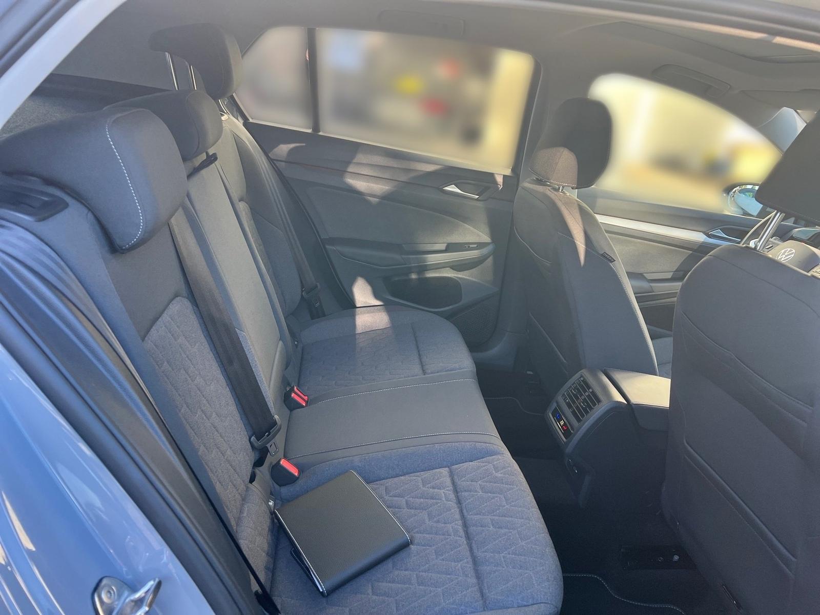 Volkswagen Golf Life *AHK*PANO*SHZ*FACELIFT*LED*APP CONNECT, миниатюра 9