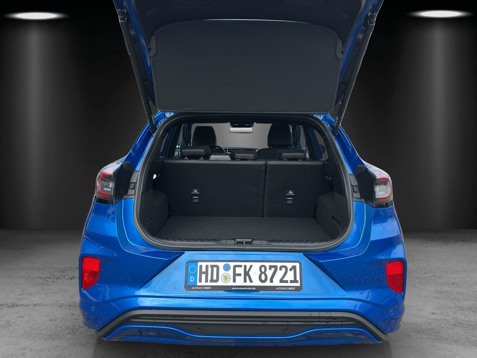 Fahrzeugabbildung Ford Puma ST-Line X Automatik 155PS Winter P. LM 19Z