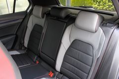 VW Golf VIII Lim. GTI Clubsport / PERFORMANCE / IQ