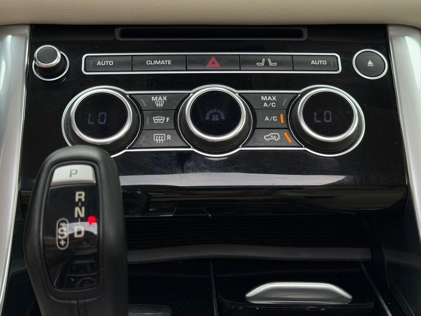 Land Rover Range Rover Sport HSE Dynamic*PANO*KEYLESS*R-KAM