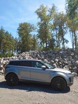 Land Rover Range Rover Evoque P300e S AWD  - Land Rover Range Rover Evoque mit Hybrid-Antrieb