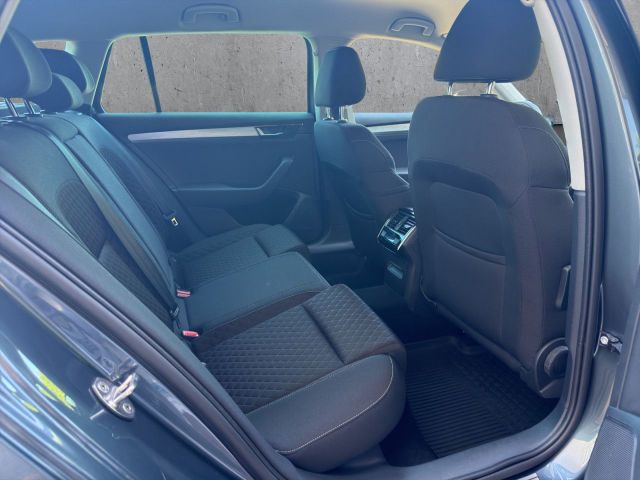 Superb Combi 1.5 TSI DSG /LED /NAVI /el. Klima