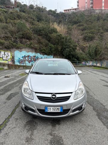 Opel Corsa 1.2 5 porte Cosmo