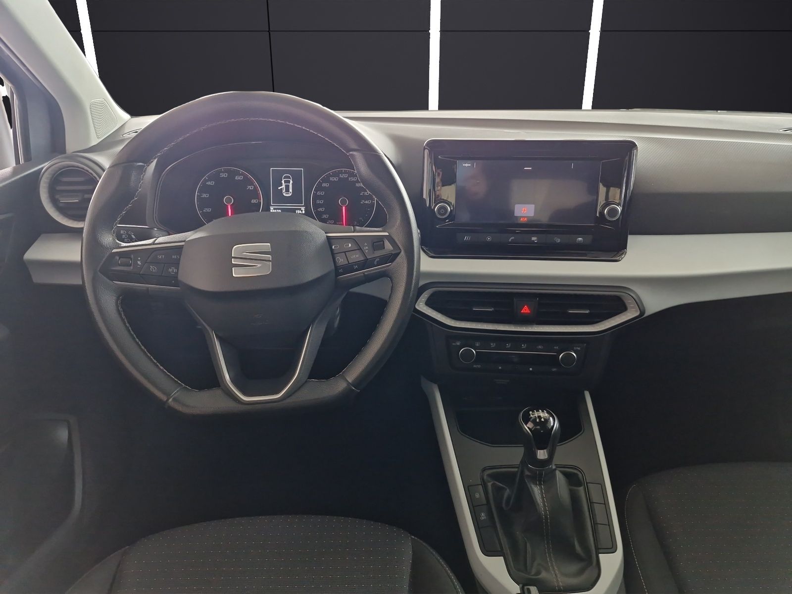 Fahrzeugabbildung SEAT Arona Style 1.0 TSI KLIMA LED