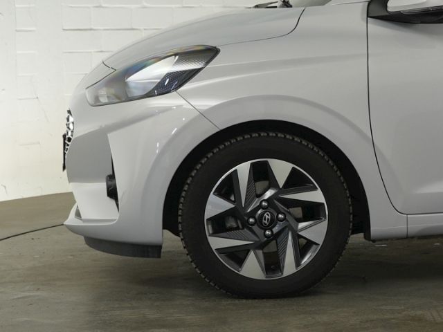 i10 FACELIFT TREND AT+NAVI+RÜCKFAHRKAMERA+FERNLI