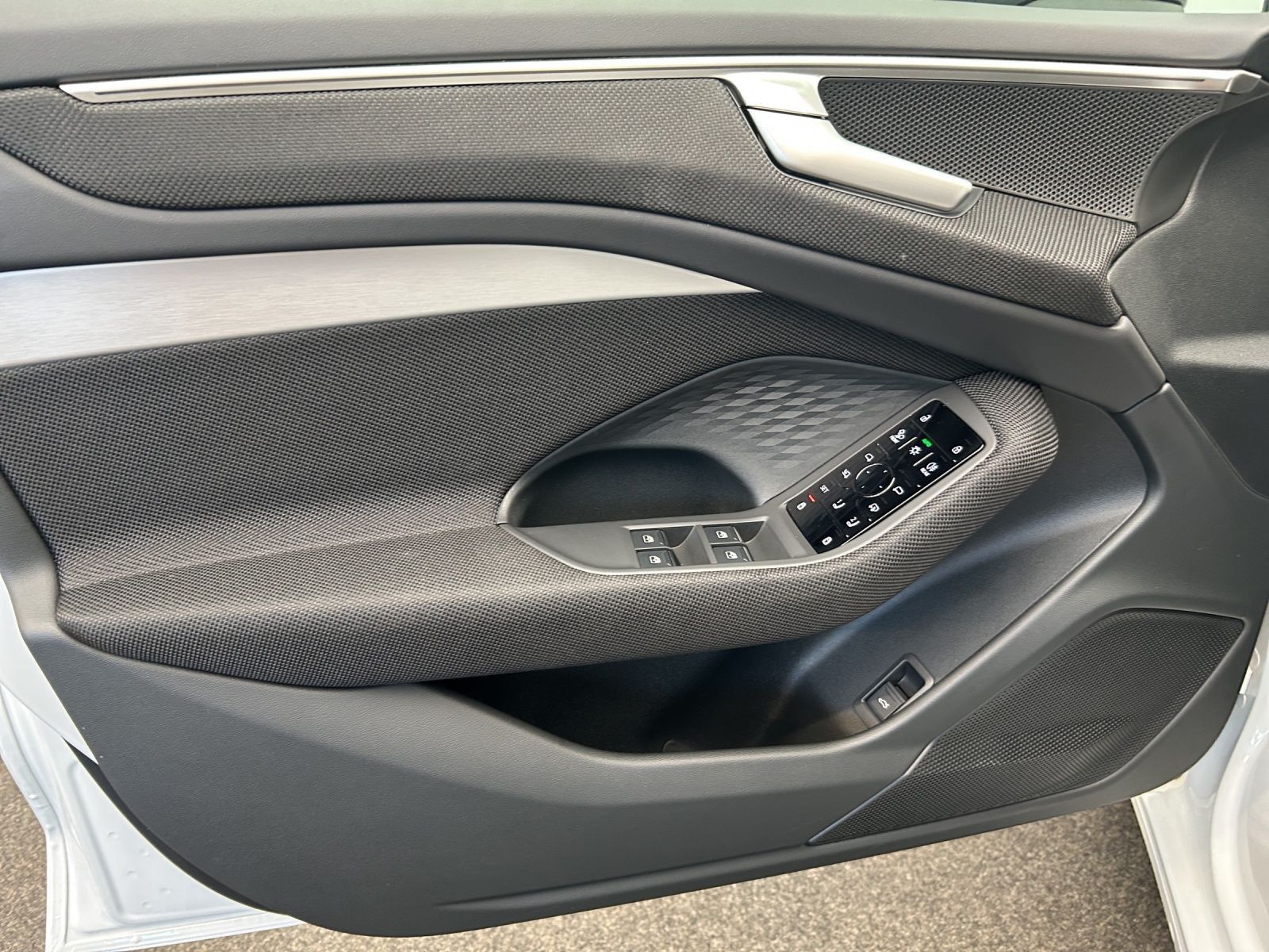 Audi A6 - Bild 15