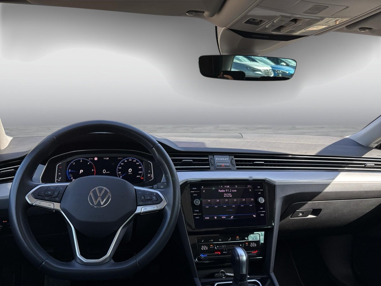 Volkswagen Passat Variant 2.0 BUSINESS PANO AHK 360°CAM ACC