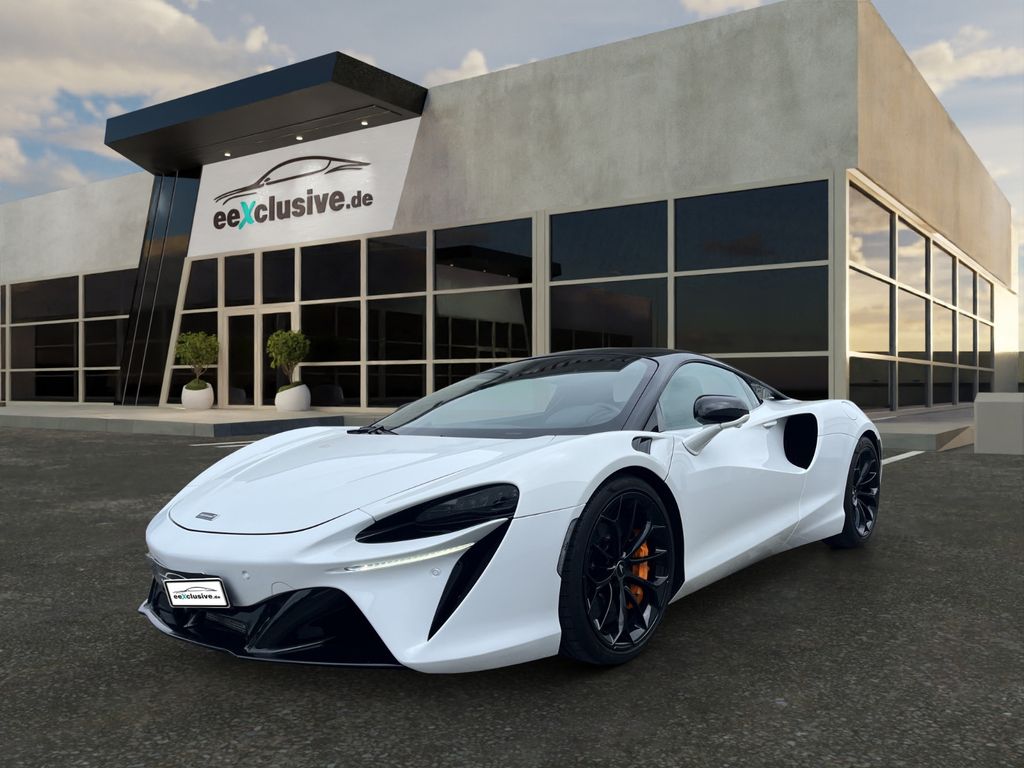 Image of McLaren Artura