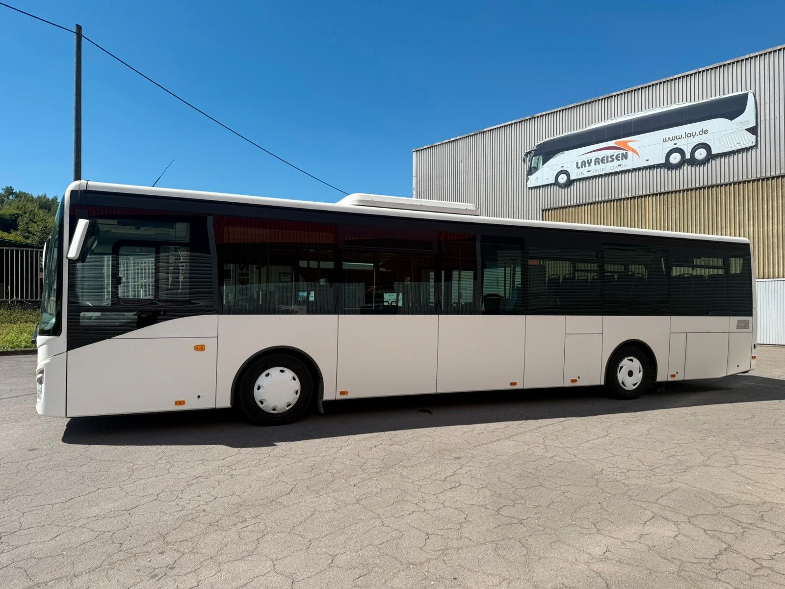 IVECO  2017 - Image 5 of 29