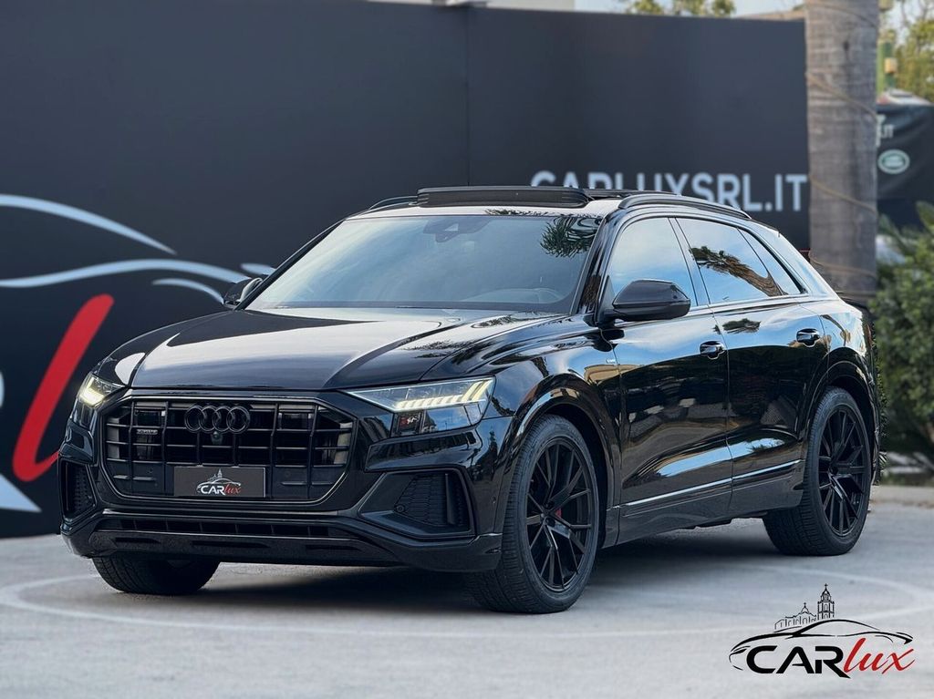 Image of Audi Q8