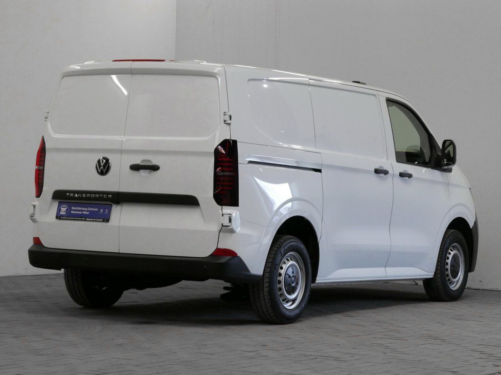 Fahrzeugabbildung Volkswagen New Transporter Kasten 2,0 TDI 81kW 6-Gang Navi