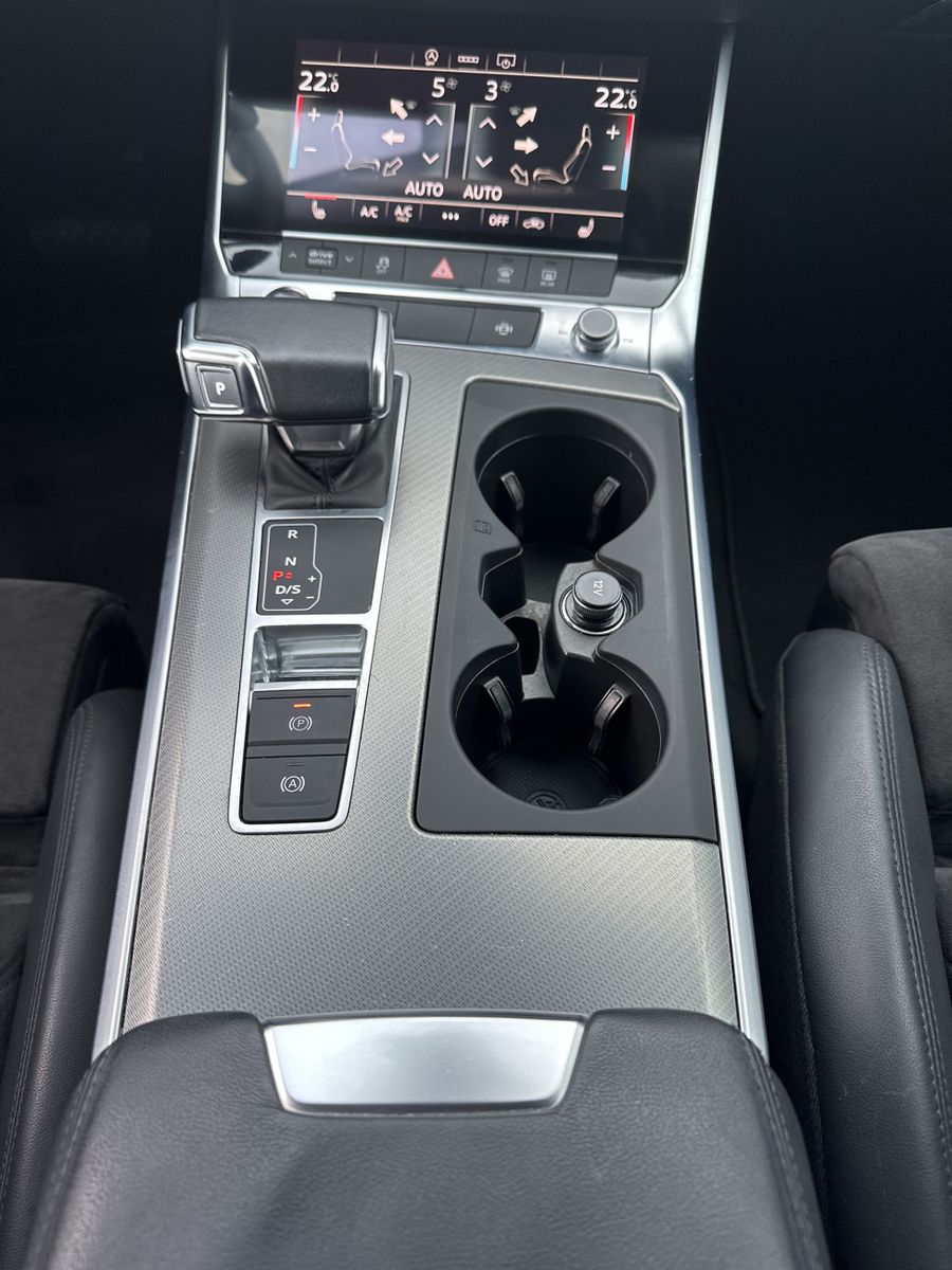 Fahrzeugabbildung Audi A6 Avant 40 TDI Quattro S-Line NAV+LED+ACC+20ZO