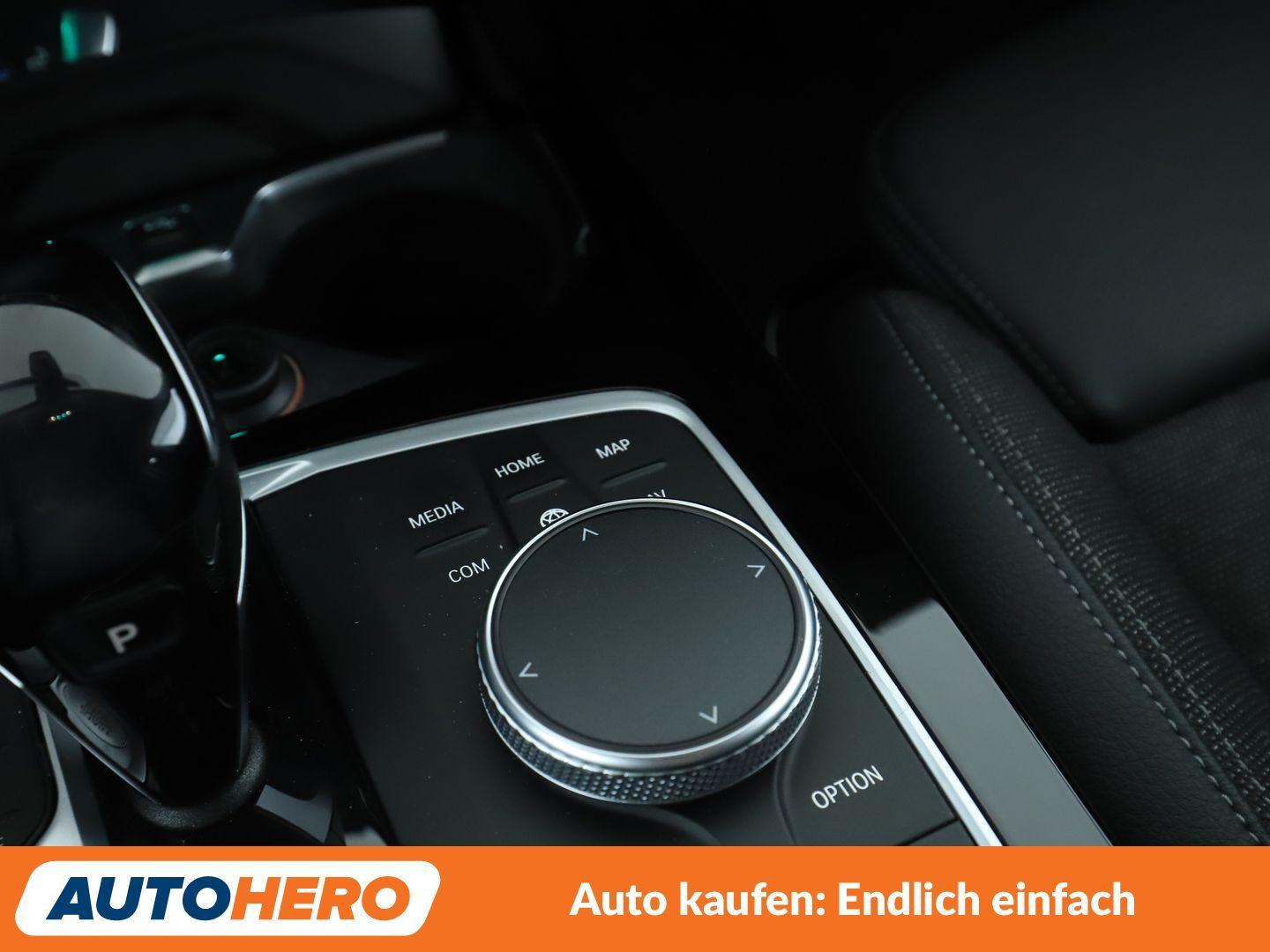 BMW 1er 118i Sport Line Aut.*LED*NAVI*TEMPO*PDC*