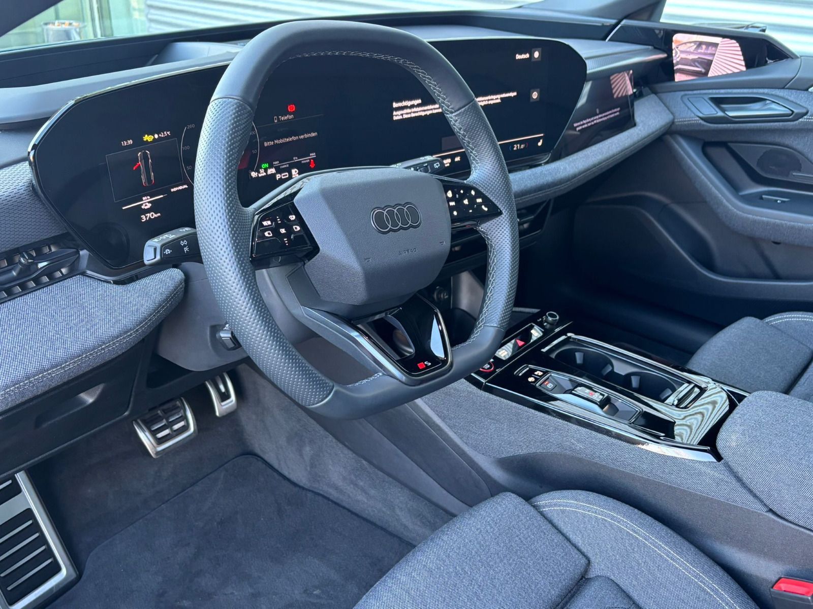 Audi A6 e-tron - Bild 11