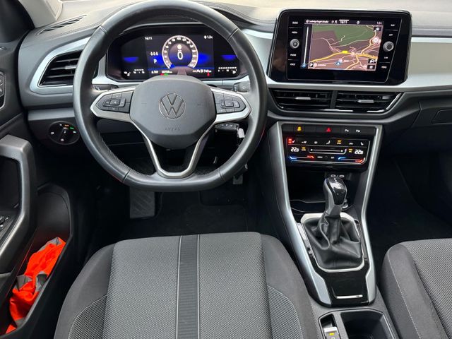 T-Roc 1.5 TSI DSG Life AHK/NAV/LED/PDC/PLA/SHZ