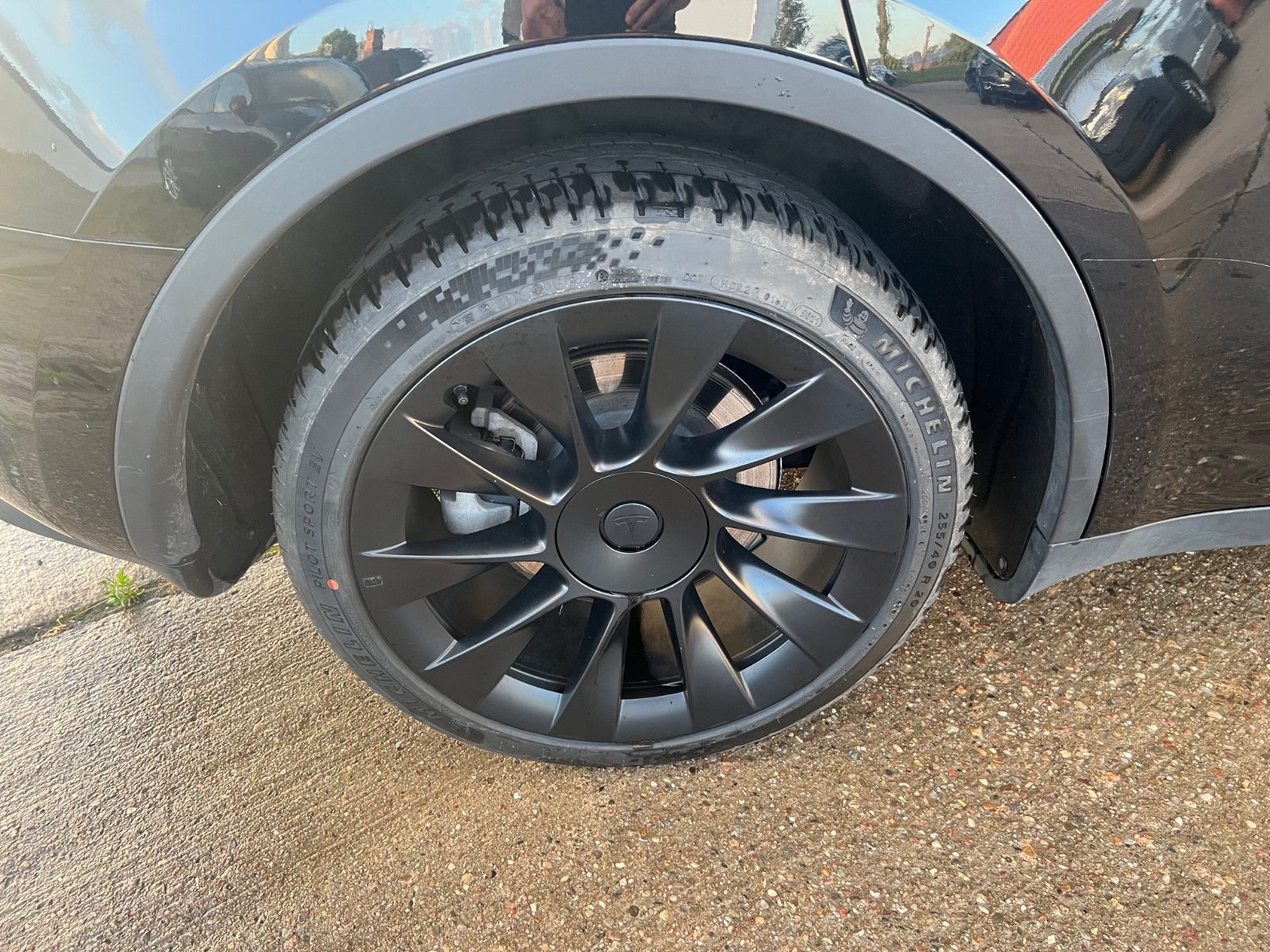 Tesla Model Y Long Range Allrad Leder Kamera 360, 21 foto 24