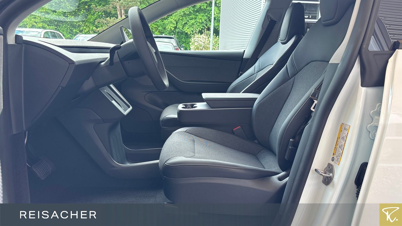 Tesla Model Y RWD foto 4