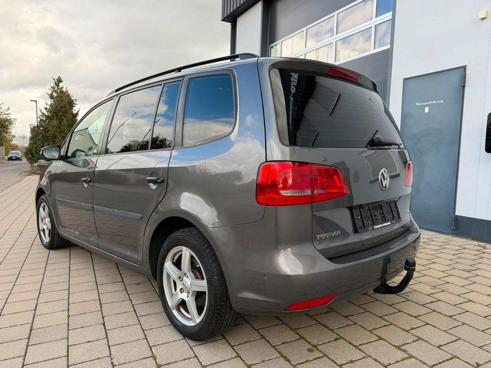 Volkswagen Touran Comfortline * Automatik DSG *