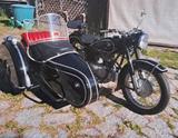 BMW R25/3 mit Seitenwagen - GESPANN VON 126 BIS 250 CCM