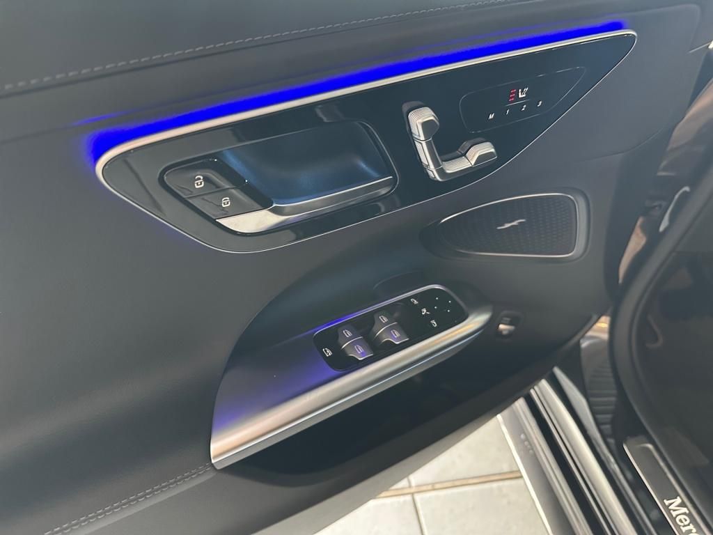 Fahrzeugabbildung Mercedes-Benz C 300 de T +EDITION-AMG+AHK+DIGITAL+WINTER-PAKET