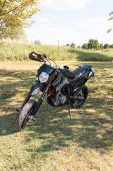 KTM 640 LC4 Prestige Supermoto - KTM LC4 640 PRESTIGE