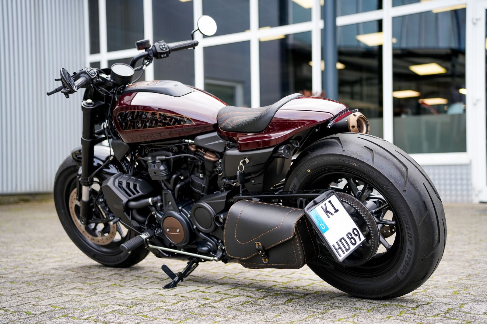 Fahrzeugabbildung Harley-Davidson RH1250S Sportster S - Jekill & Hyde
