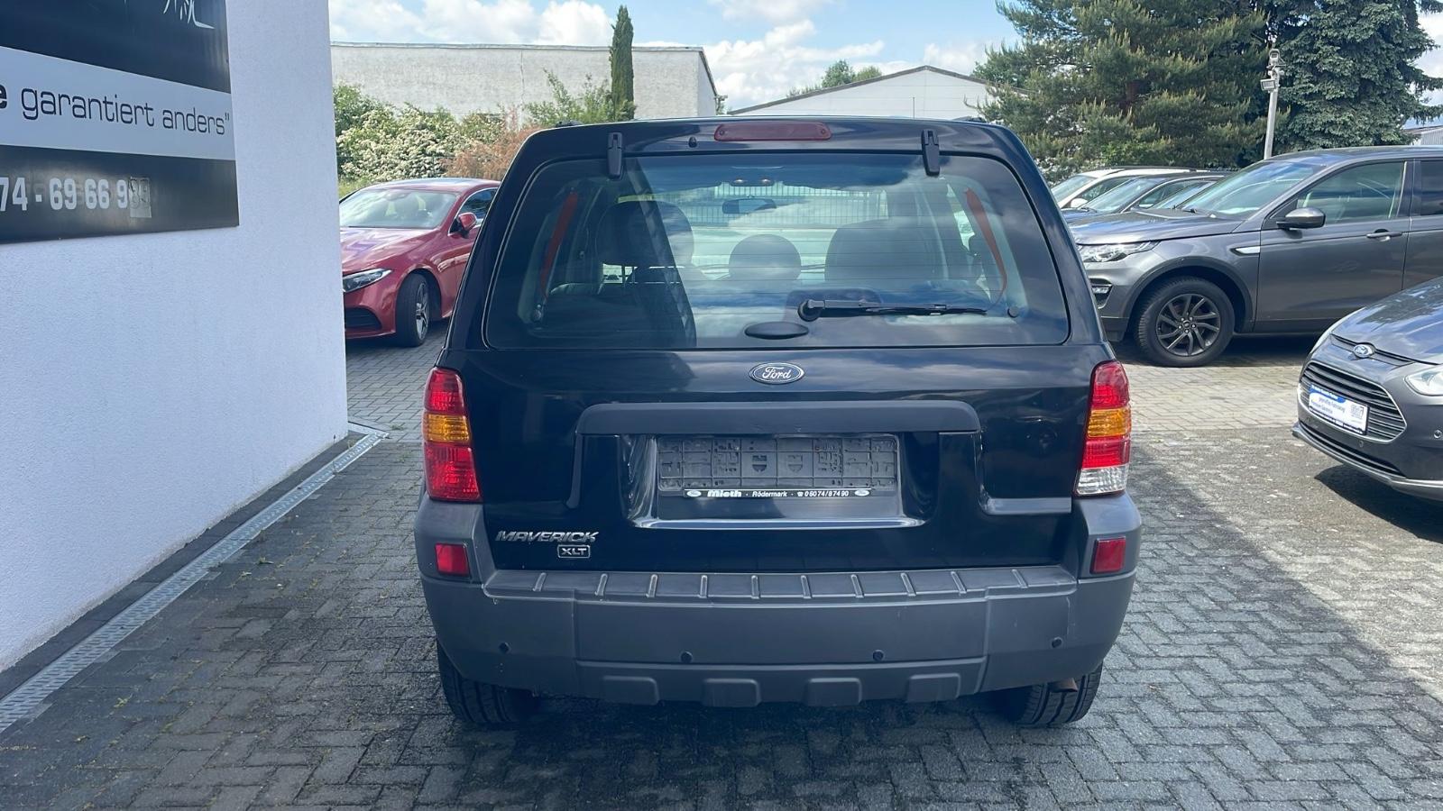 Ford Maverick 2004 — photo 8