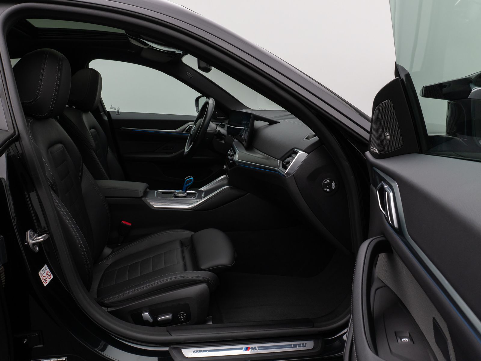 Fahrzeugabbildung BMW i4 M50 Gran Coupè Glasdach 360°HUD DAB H/K ACC