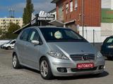 Mercedes-Benz A 180 ACDI AUTOMATIK,LEDER,AHK,PDC,TÜV NEU - gebrauchte Mercedes-Benz A 180 aus dem Jahr 2006