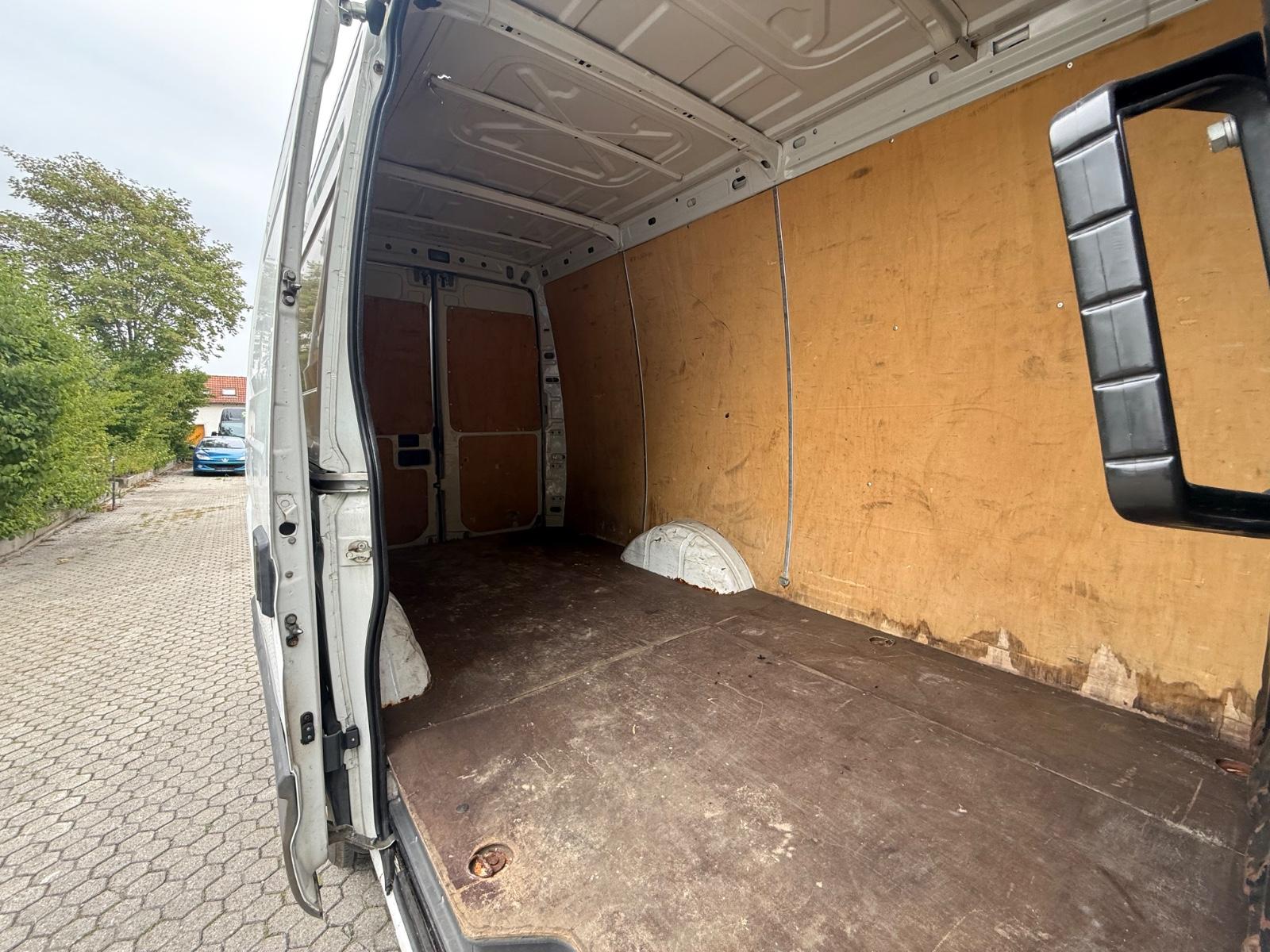 Iveco ANDERE Daily Kasten HKa 29 L... Radstand 3300