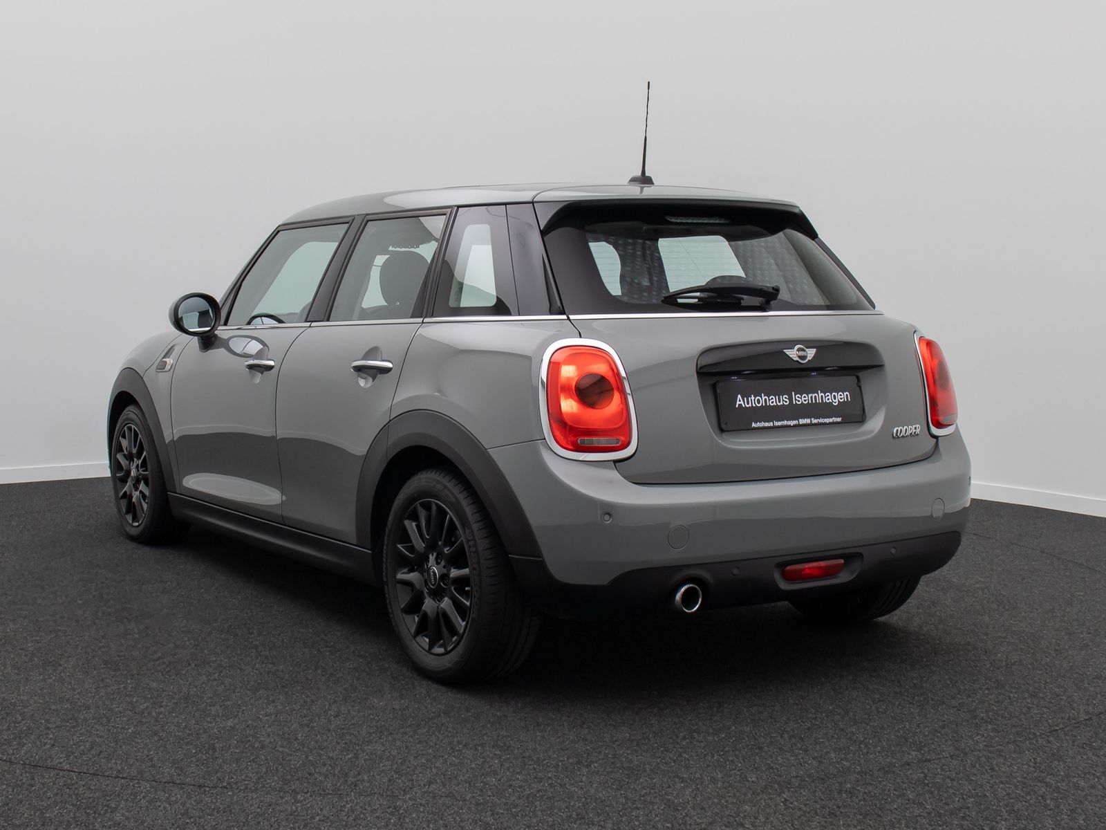 Fahrzeugabbildung MINI Cooper Clubman Tempomat ParkAss Panorama LM
