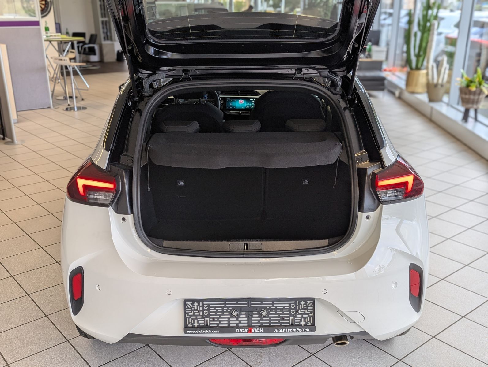 OPEL Corsa 1.2 GS IntelliLux Tech1-Komfort-Paket Cam - Image 16