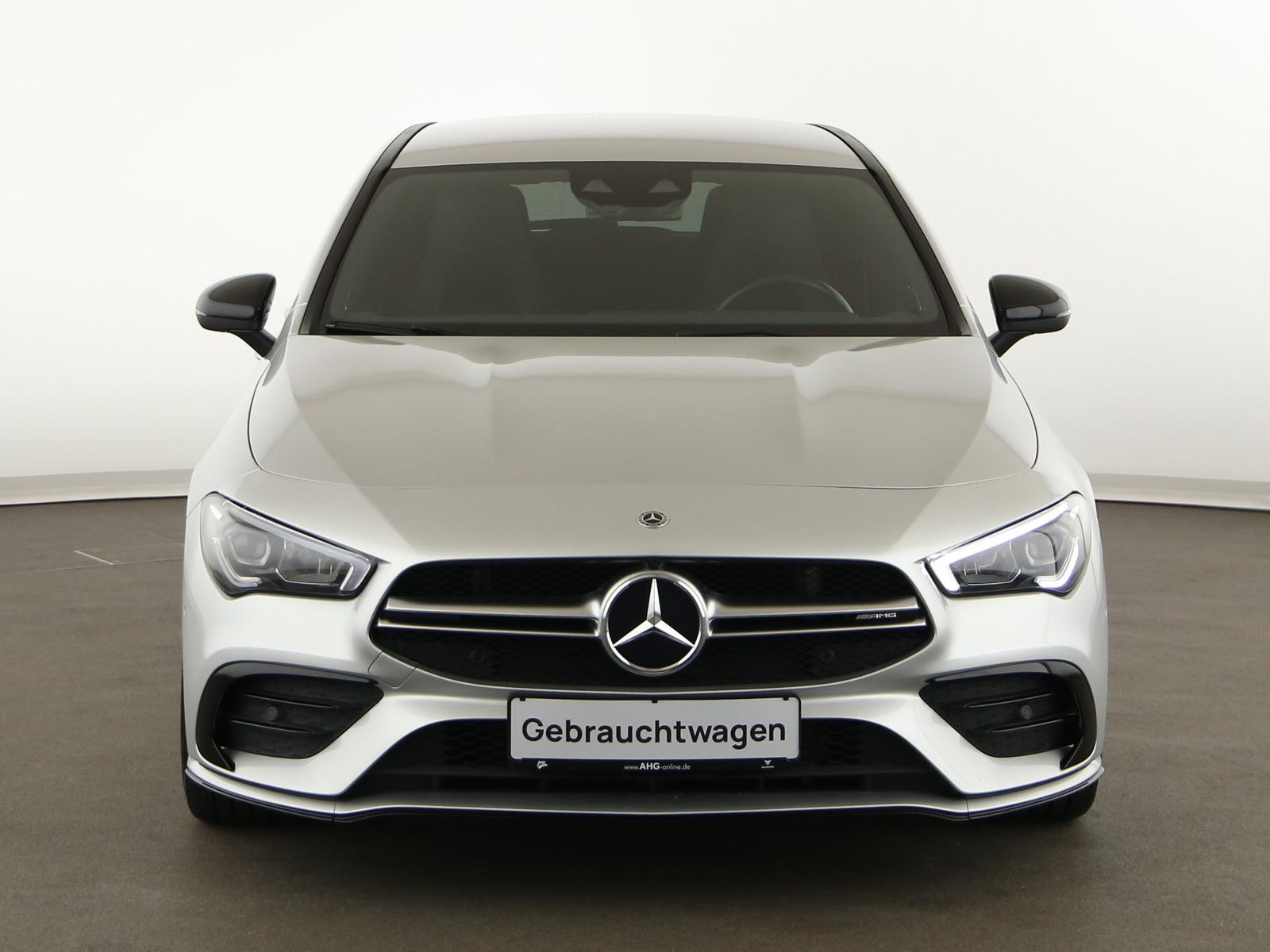 Mercedes-Benz CLA 35 AMG Shooting Brake