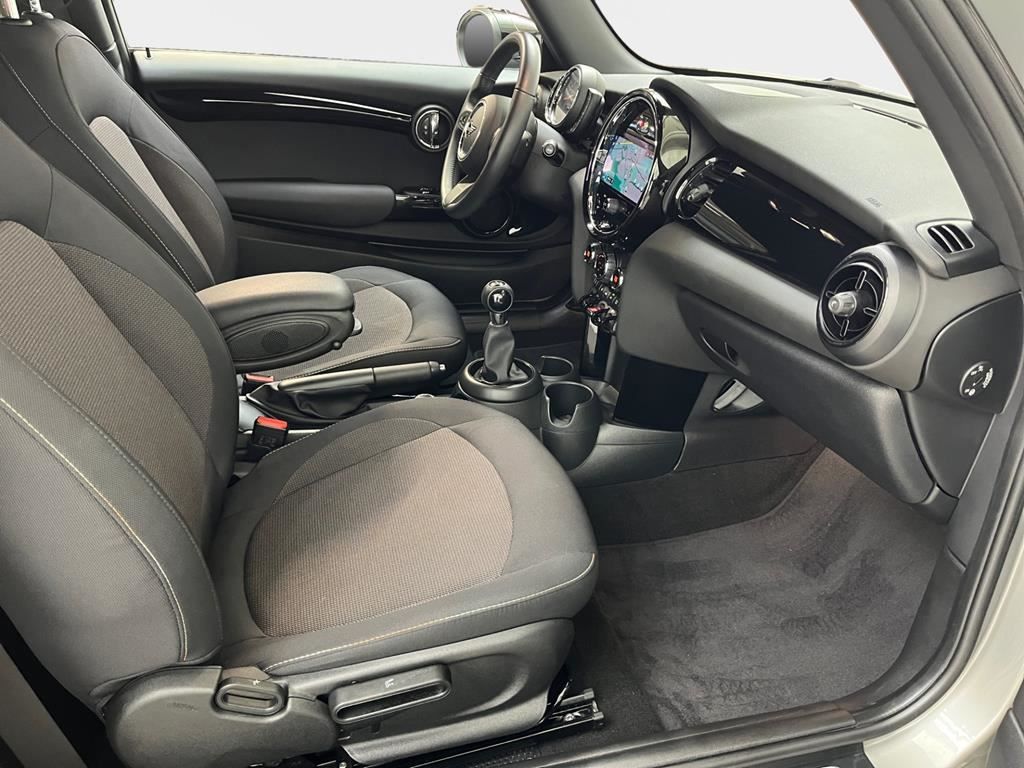 MINI Cooper 2023