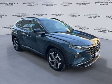 Hyundai TUCSON - 12
