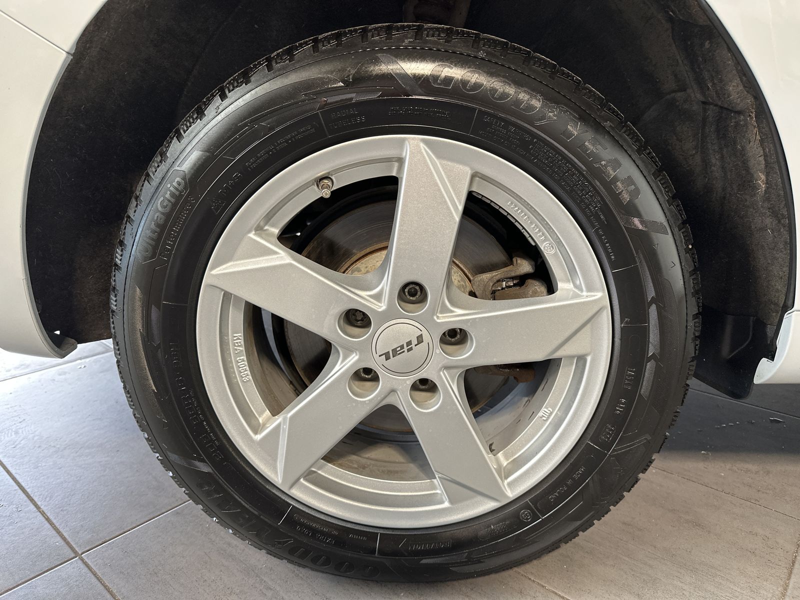 Fahrzeugabbildung SEAT Alhambra 2.0 TDI 4D Style NAV+XEN+AHK+ACC+PANO