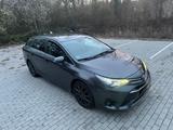 Toyota Avensis 2,0-l-D-4D Edition S+ Touri... - gebrauchte Toyota Avensis aus dem Jahr 2018