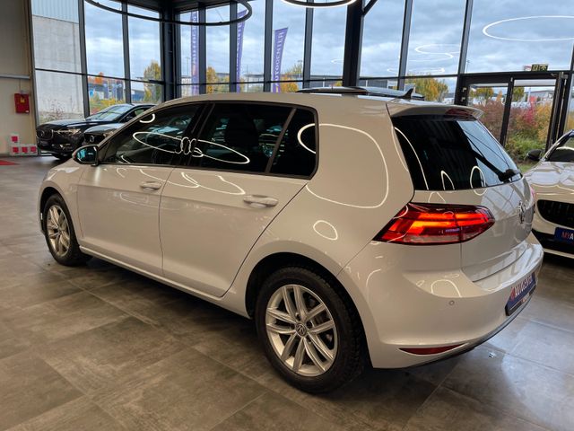 MYAUTOCENTER – Gebraucht- und Jahreswagen mit Werkstattservice in Pfaffenhofen Volkswagen Golf VII Lim. Comfortline BMTStart-Stopp*Klima*