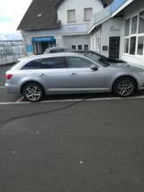 Audi AUDI A4 Avant 190PS EZ 7/2017  Vollausstat... - Audi A4: Kombi, 2.7