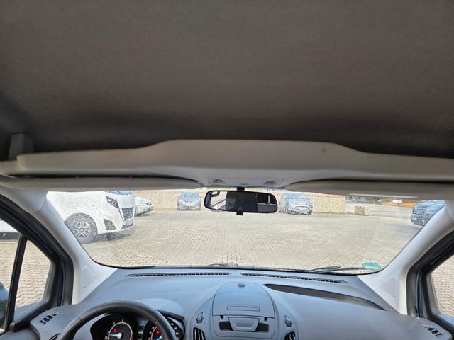 Ford Transit Courier | 5-Sitzer | AHK