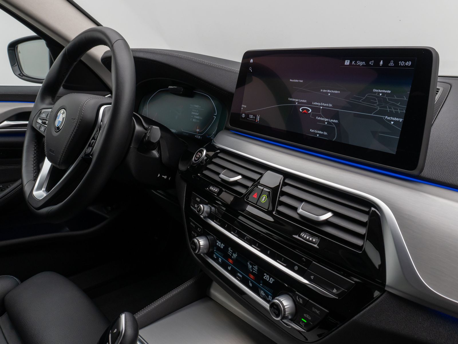 Fahrzeugabbildung BMW 540d xD Luxury Line Kamera HUD DAB ACC Alarm LED