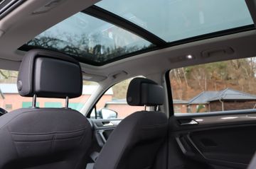 Volkswagen Tiguan Allspace 1.5 Life AHK Panodach 7-Sitze