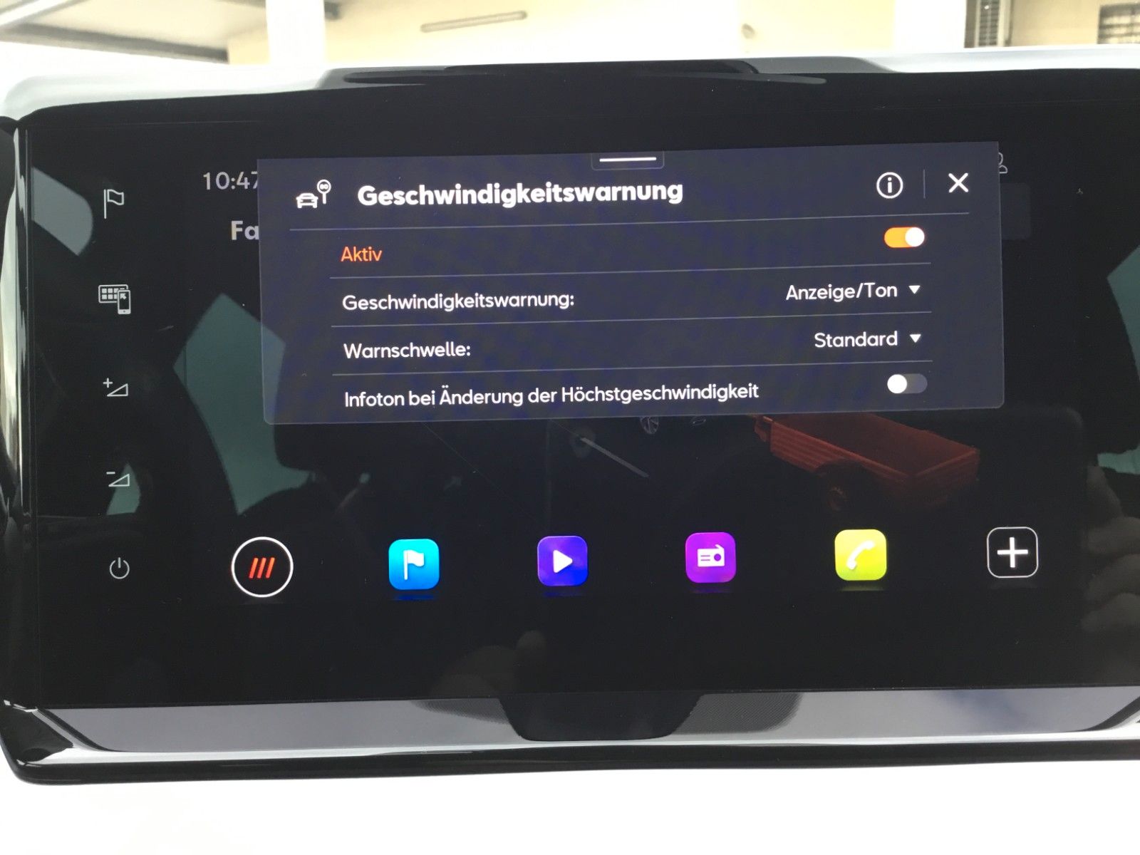 Fahrzeugabbildung SEAT Arona FR 1.5 TSI DSG+AHK+ACC+17"+Navi+Kamera