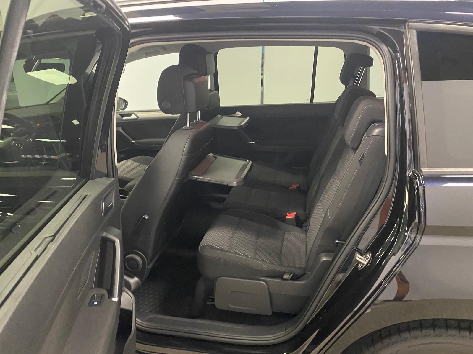 Fahrzeugabbildung Volkswagen Touran 1.4 TSI  Comfortline BMT/Star+ACC+3ZKLIMA