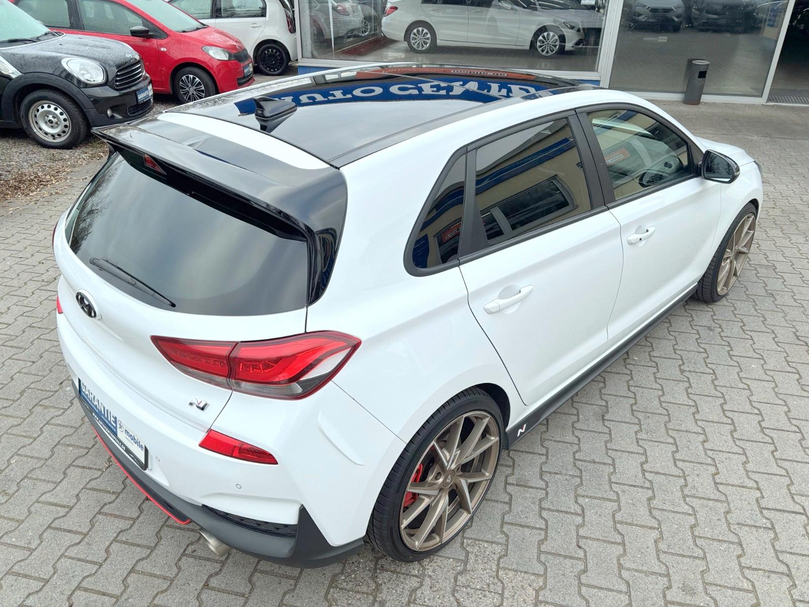 Hyundai i30 N Performance*Pano*e.Sitze*LED*CAM*WinterP.*