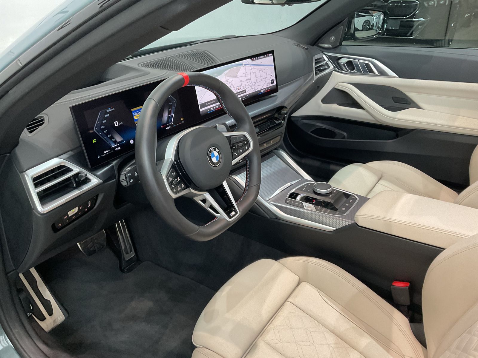 Fahrzeugabbildung BMW M440i xDrive HK HiFi Adap. LED Adap. M Fahrwerk